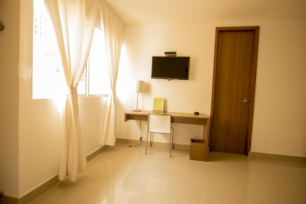 Hotel Soleira Tolu Ruang foto